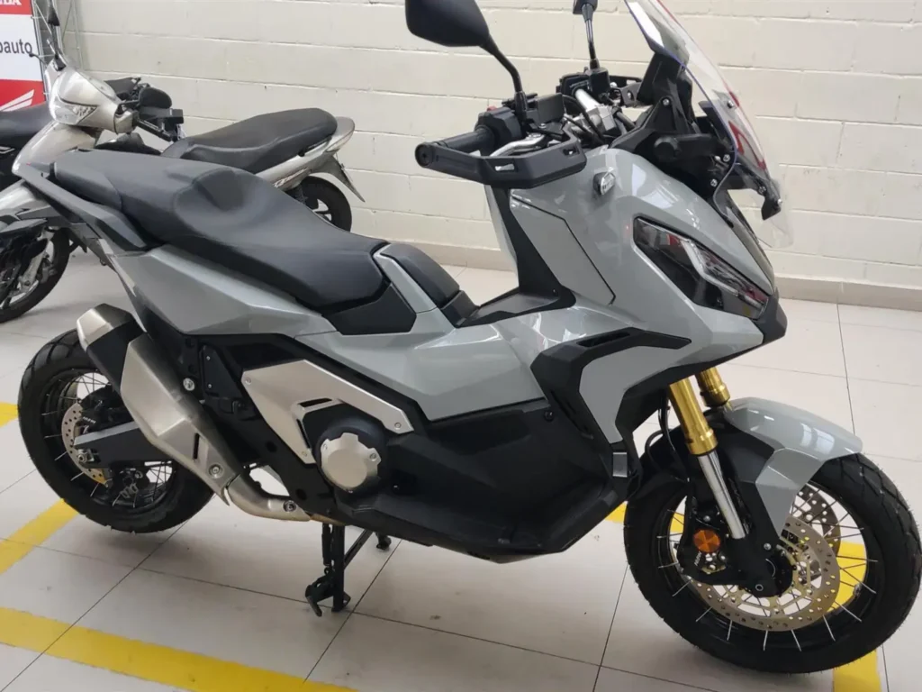 Honda X-ADV 2024