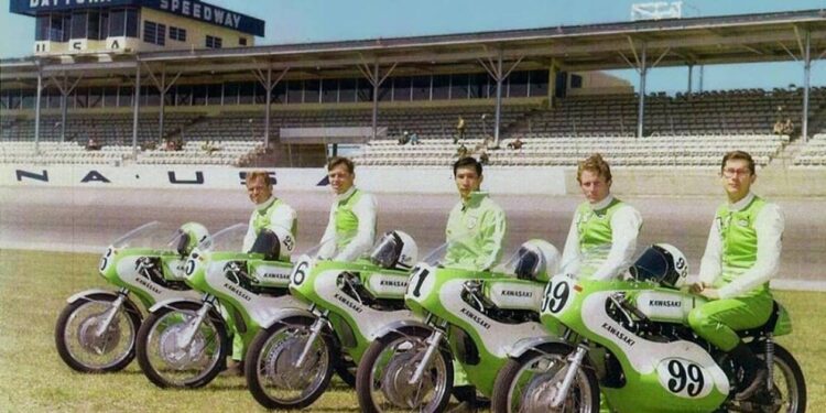 A História da Kawasaki: Uma Jornada de Inovação e Excelência