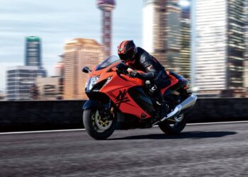 Suzuki Hayabusa GSX-1300RR série especial e limitada é lançada