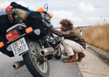 Dicas para Viajar de Moto com Segurança