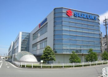 A História da Suzuki: Uma Jornada de Inovação e Paixão