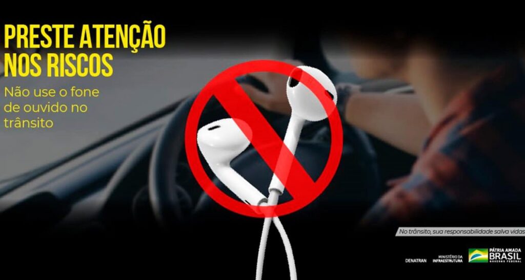 Usar Fone de Ouvido Enquanto Pilota é Proibido?