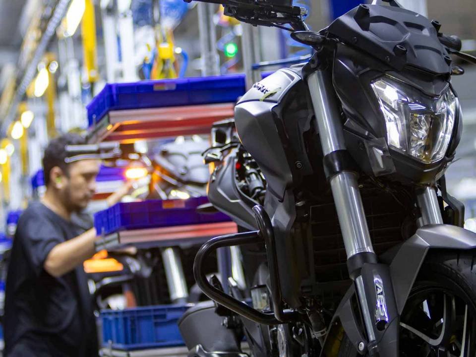 Fábrica da Bajaj em Manaus, que montou 3.855 motos em setembro