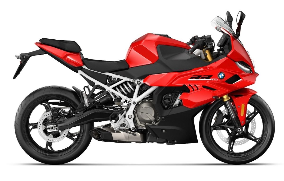 BMW F 450 RR Sport na cor Vermelho Racing, vista lateral