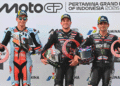 Pódio do GP da Indonésia de MotoGP 2026 com Bezzecchi, Raúl Fernández e Jorge Martin