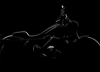 Teaser oficial da Harley-Davidson Sprint 440, cruiser com farol redondo e tanque em gota