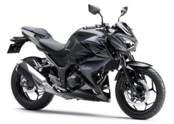 Kawasaki Z300 cinza, naked de entrada apresentada na Índia