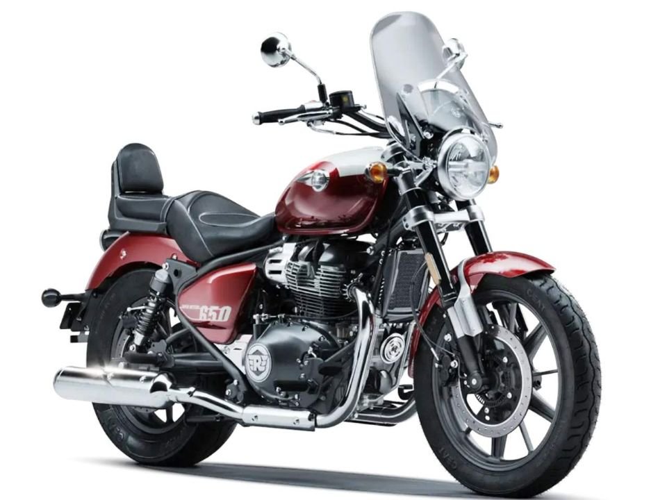 Super Meteor 650, cruiser com emplacamento grátis na cor Interstellar Green