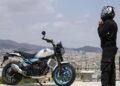 Royal Enfield Guerrilla 450, uma das motos com condição especial em outubro