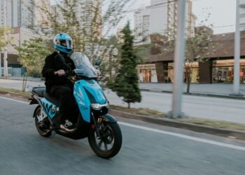 Vammo Campinas: moto elétrica da startup que inicia operação na cidade