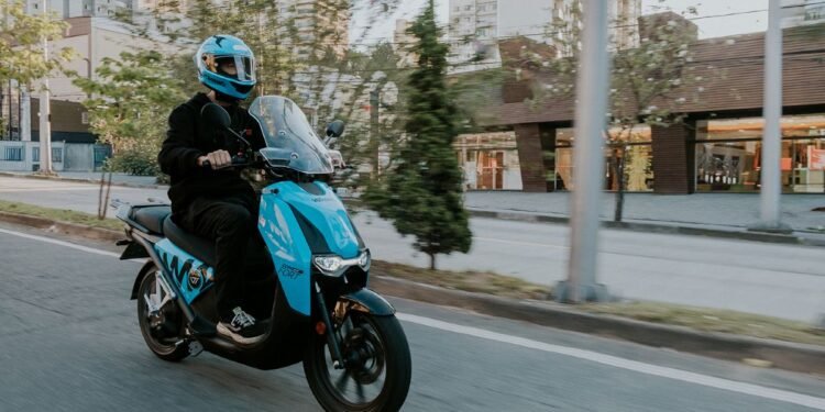 Vammo Campinas: moto elétrica da startup que inicia operação na cidade