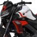 Yamaha MT-125 2027 na cor Redline White, com máscara escurecida e número 125 no tanque